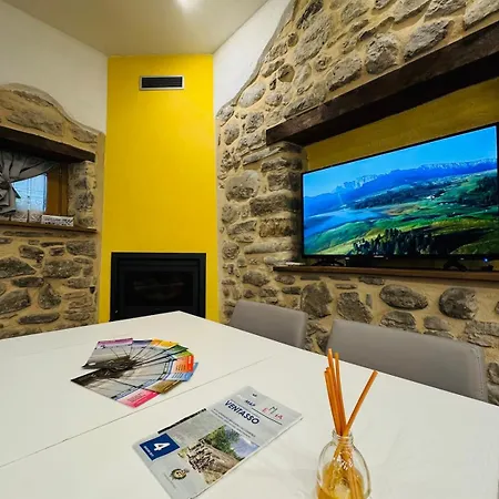 Incantevole Casa Tra Le Vie Di Un Antico Borgo