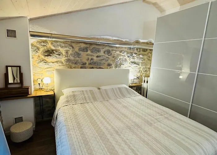 Incantevole Casa Tra Le Vie Di Un Antico Borgo Vakantiehuis