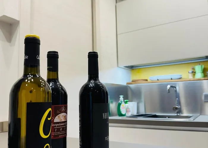 Incantevole Casa Tra Le Vie Di Un Antico Borgo Vakantiehuis *